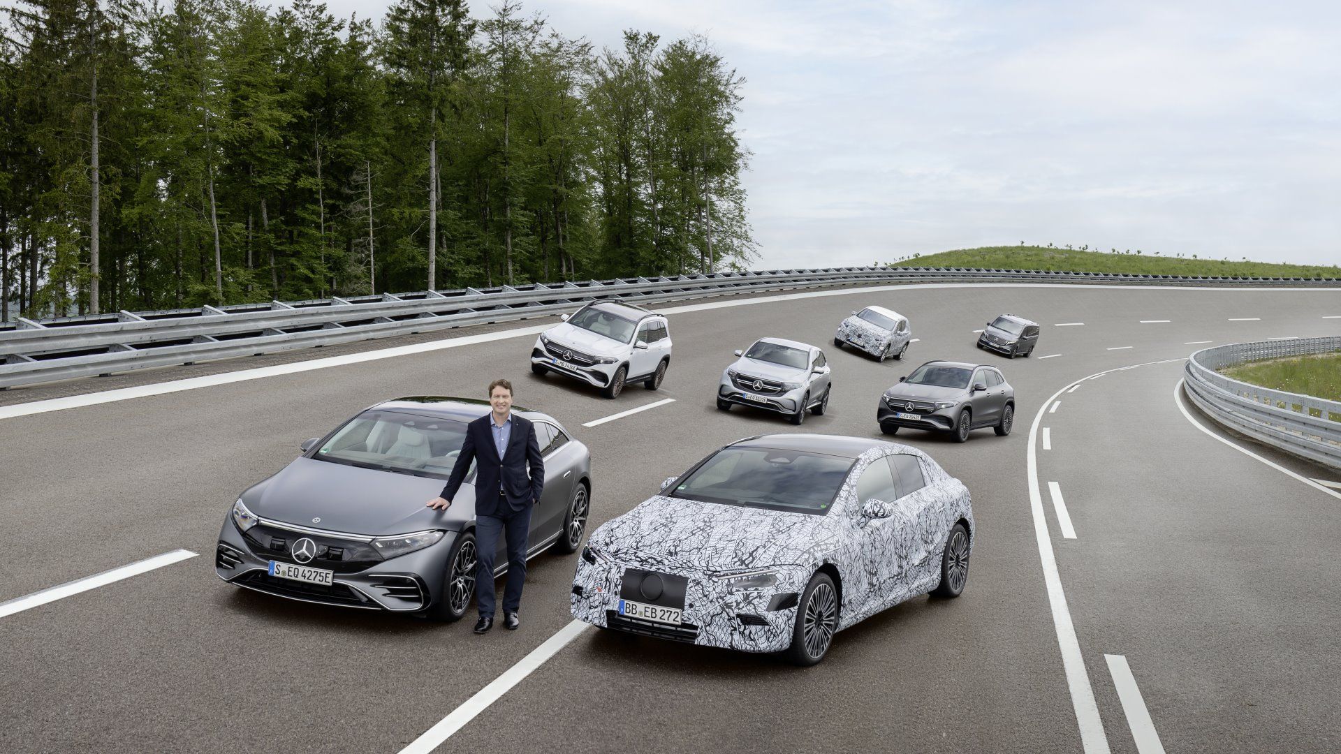Mercedes-Benz: Επένδυση-μαμούθ στην ηλεκτροκίνηση