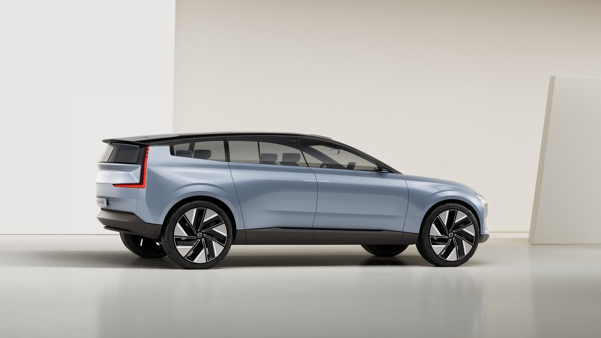 Volvo: To πρώτο ηλεκτρικό της SUV είναι στα σκαριά!