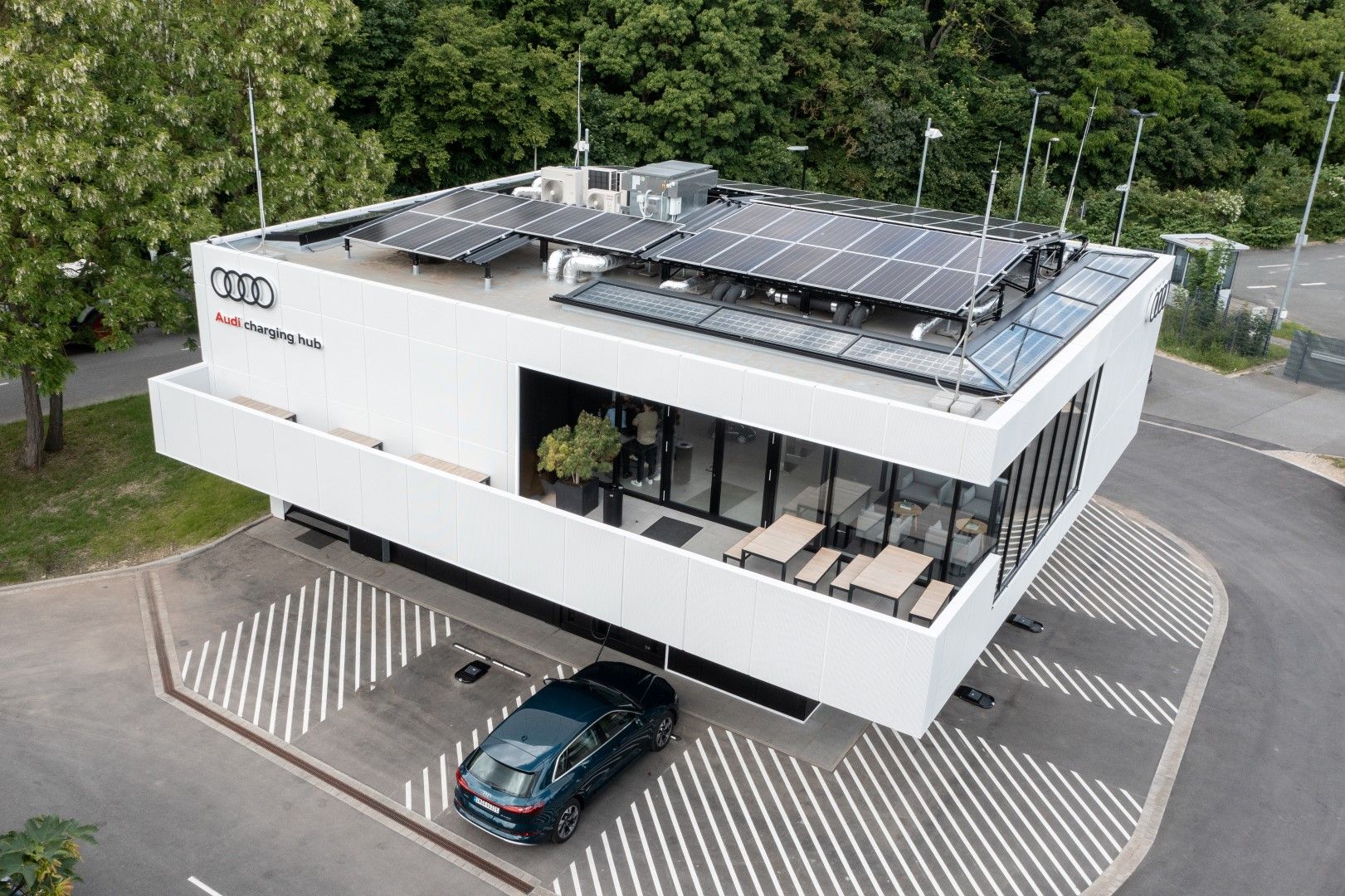 Audi: Νέος κόμβος φόρτισης στη Ζυρίχη