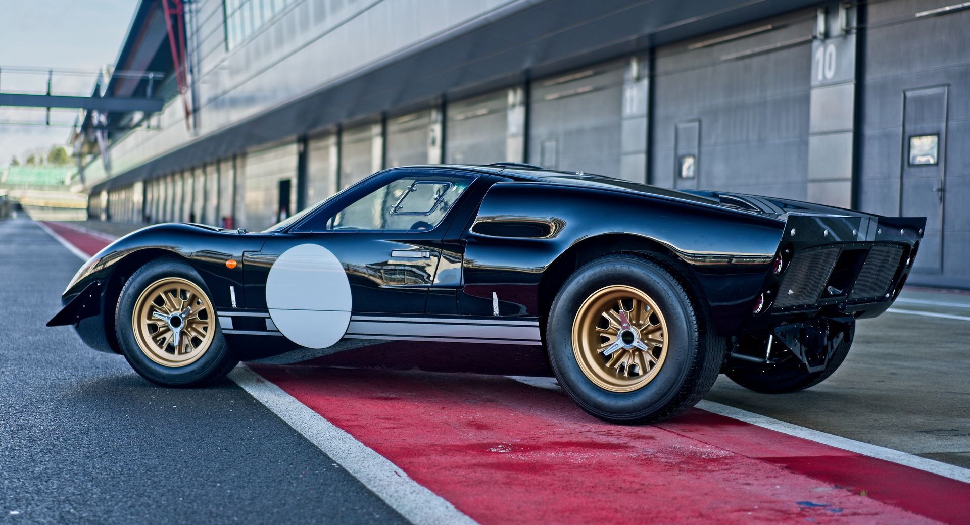 Everatti GT40: Η ισχύς εν τη ενώσει!