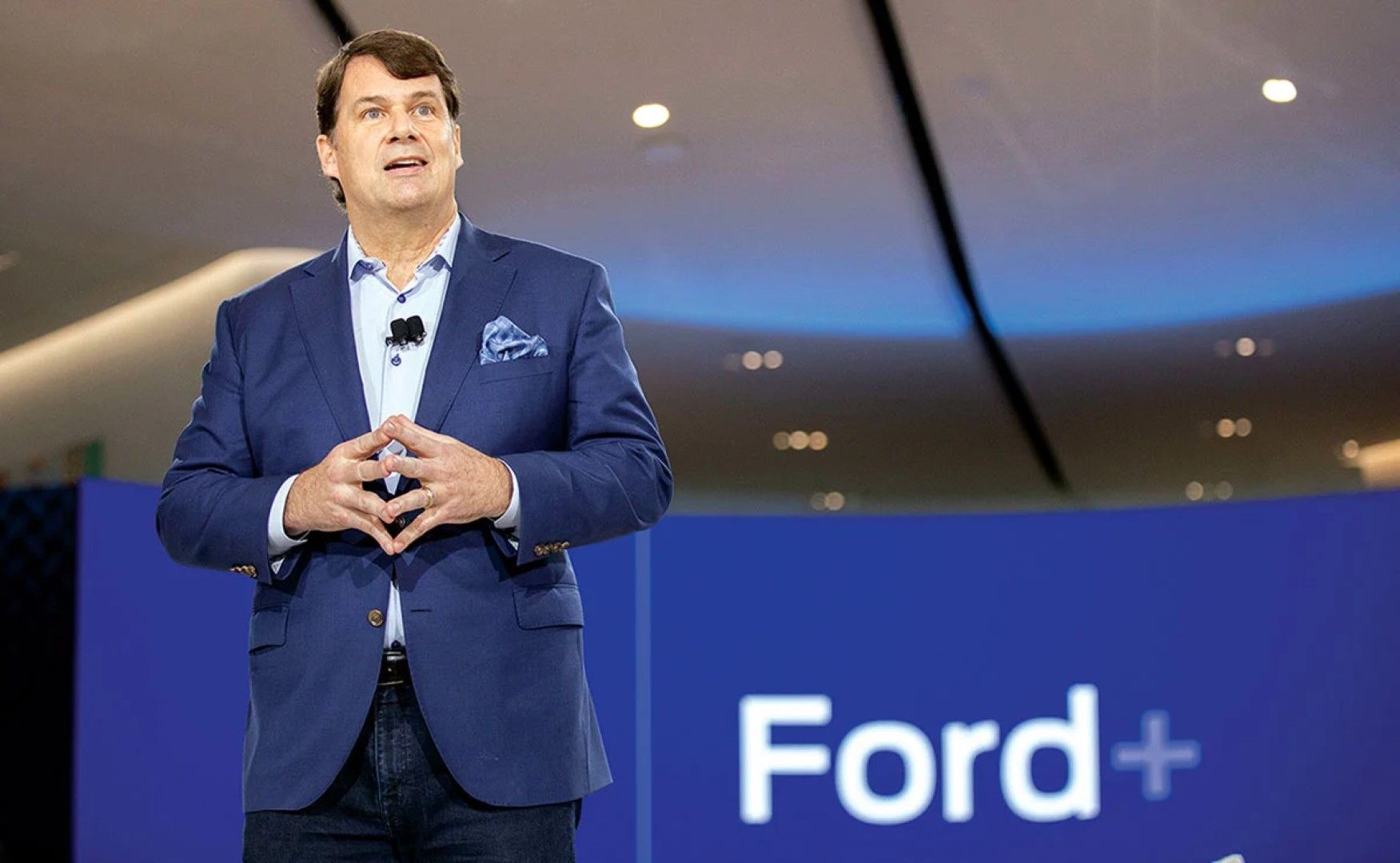 Ford: Τα ηλεκτρικά αυτοκίνητα θα πωλούνται μόνο online!