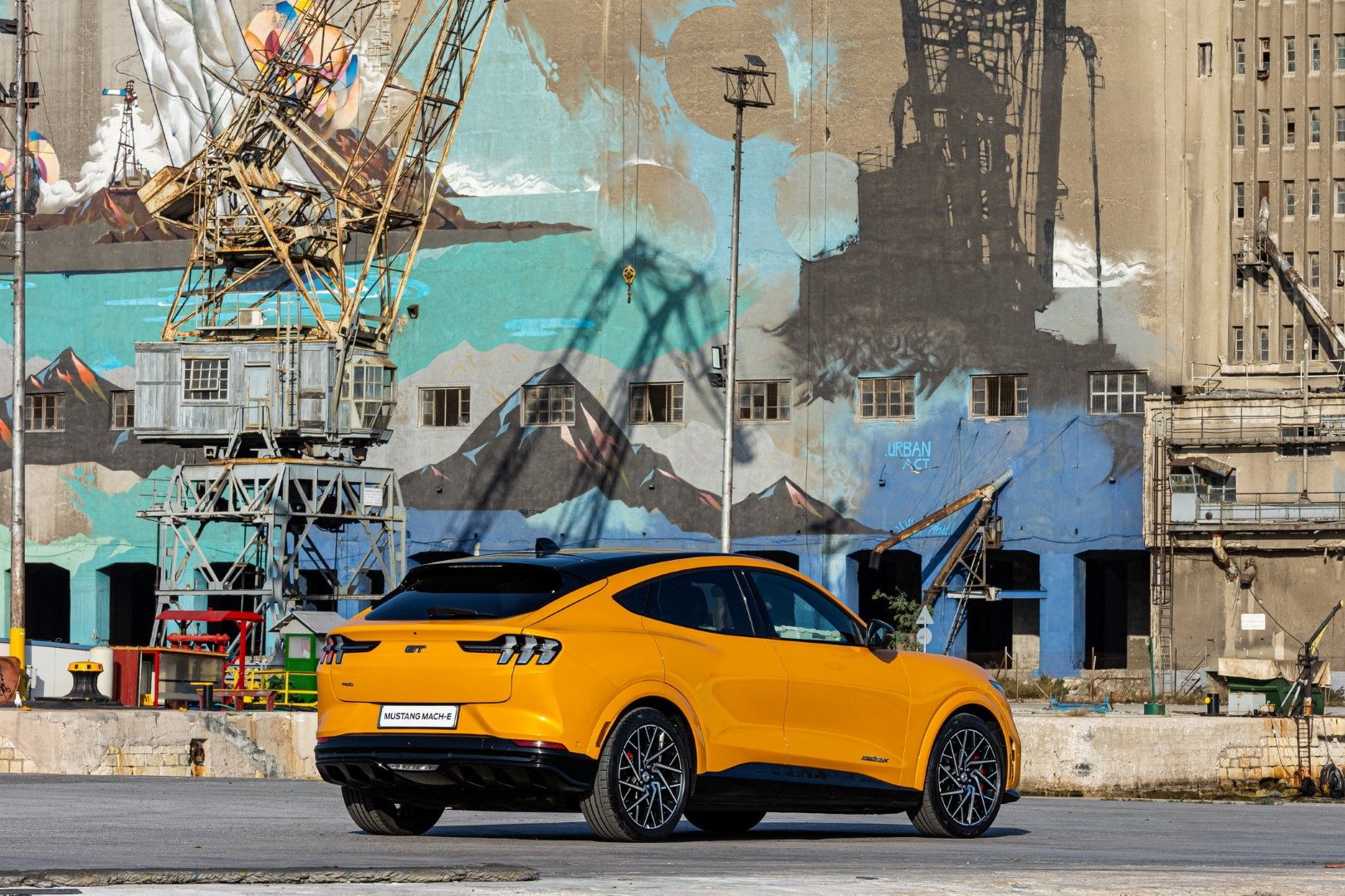 Ford Mustang Mach-E GT: Ηλεκτρίζοντας τους Hautes Grecians 2022