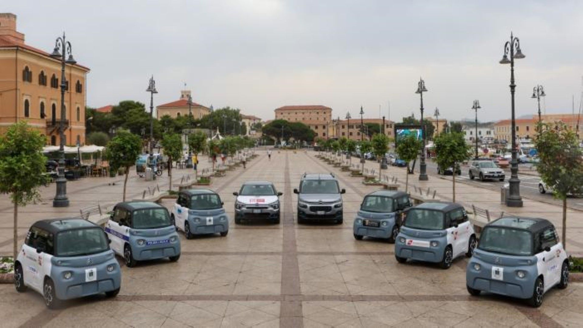 Το Citroën Ami σαρώνει και «περιπολεί» στην Ευρώπη