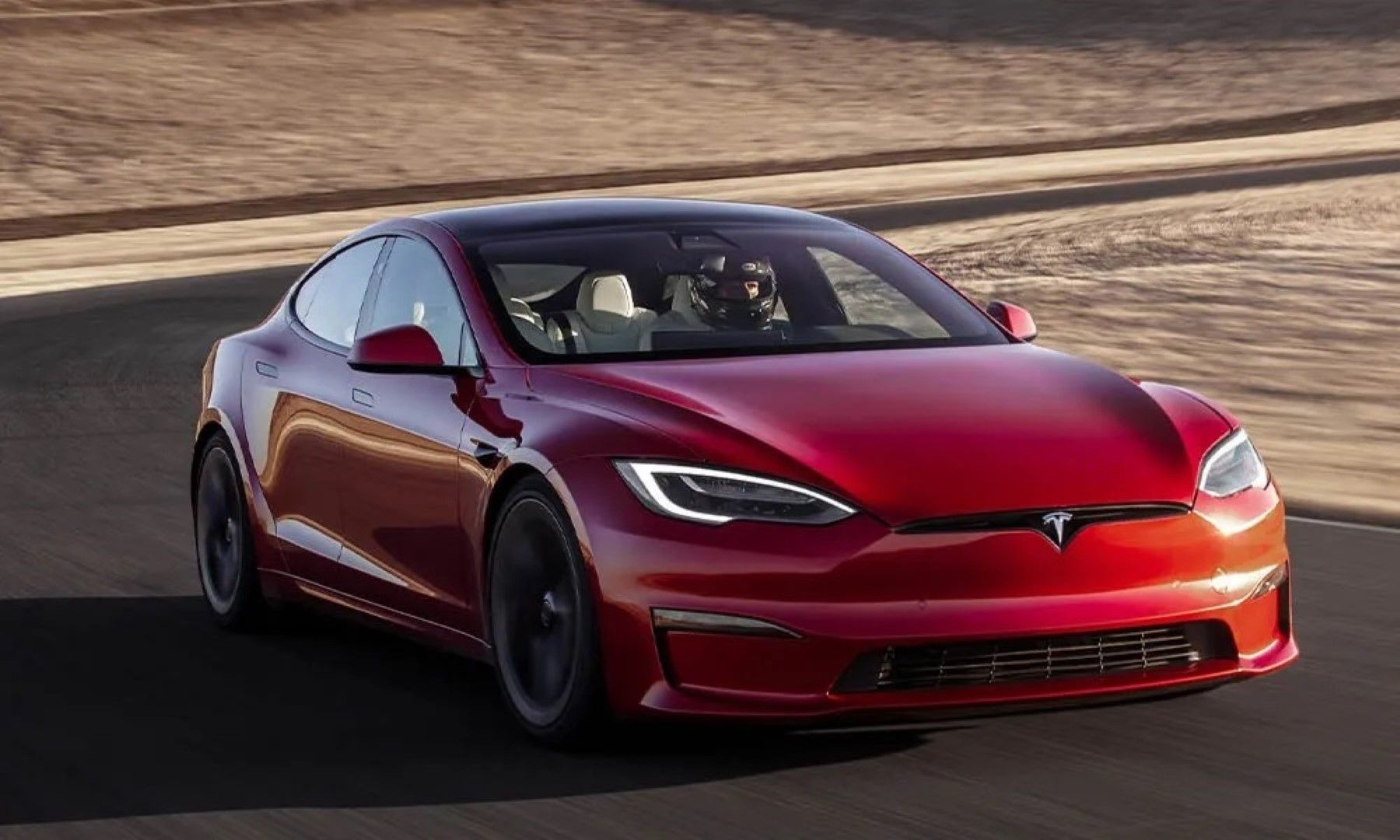 Το Tesla Model S Plaid τα έχει 350... χλμ./ώρα!