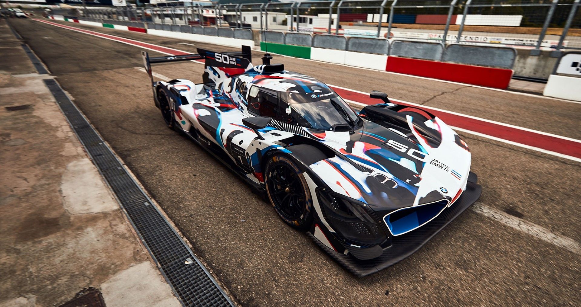 Η επιστροφή της BMW στο Le Mans 2024 είναι… υβριδική!
