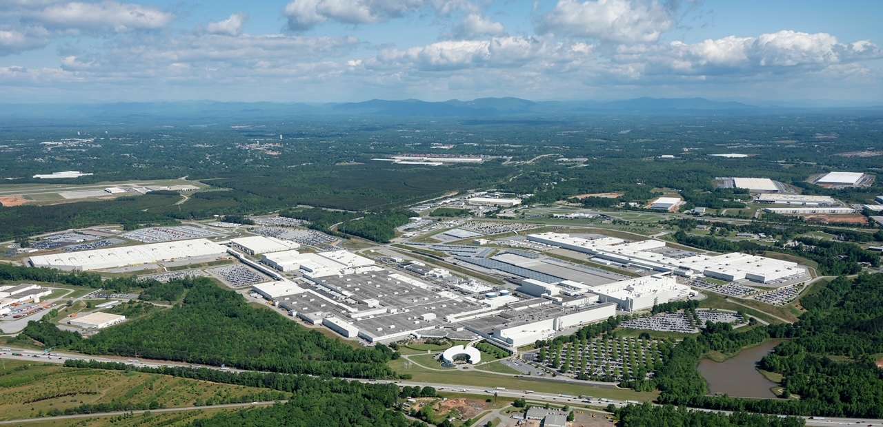 BMW: Επενδύσεις σε εργοστάσια στις ΗΠΑ