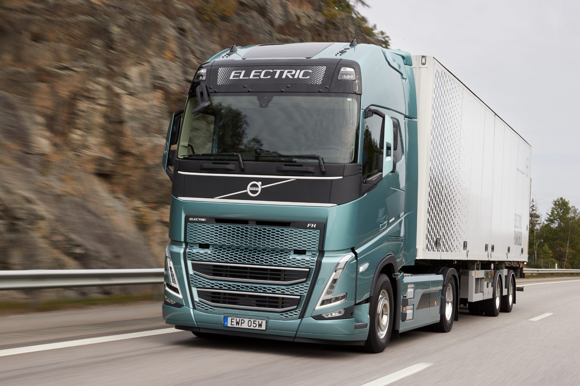 Η Volvo Trucks δίνει συμβουλές ηλεκτροκίνησης
