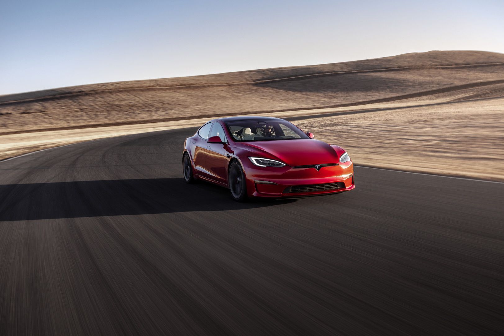 Ανάκληση 40.000 Tesla Model X και Model S