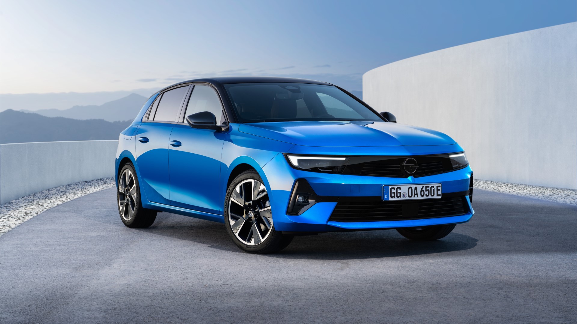 To πρώτο ηλεκτρικό Opel Astra είναι πλέον γεγονός