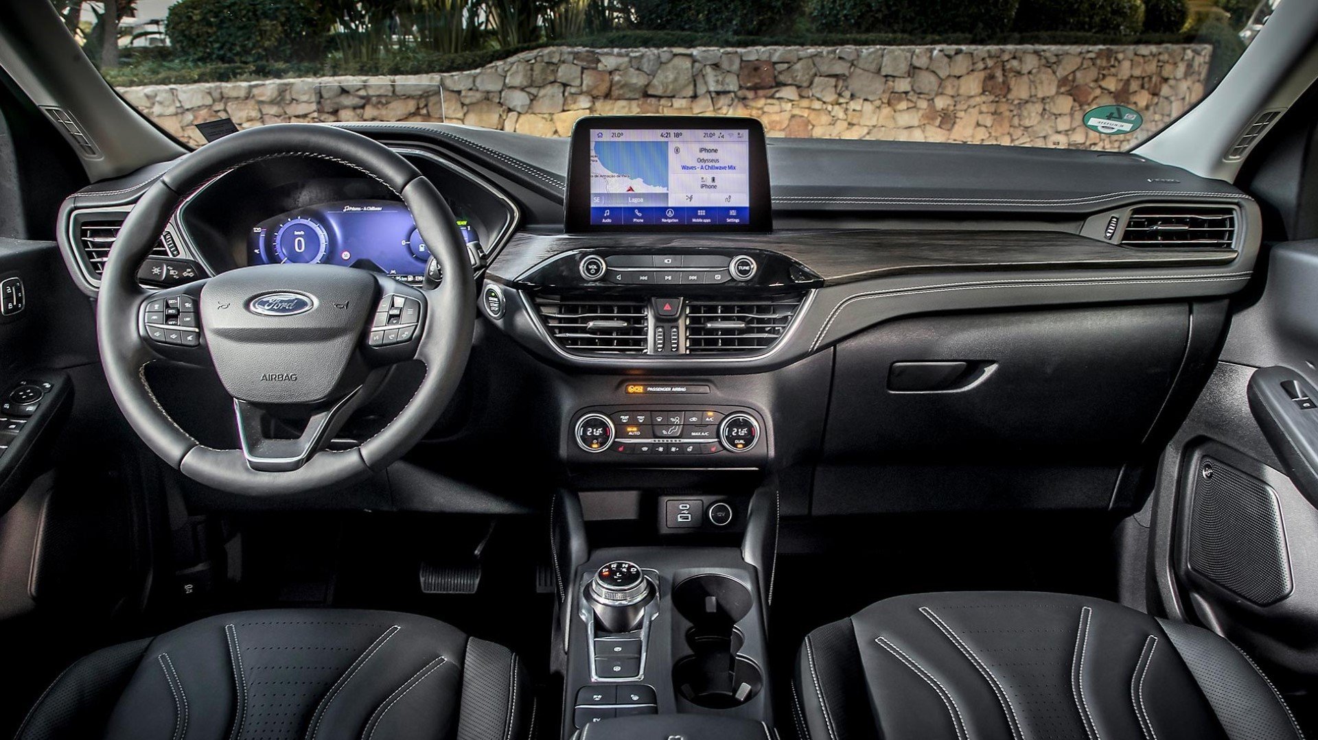 Ford Kuga Plug-in Hybrid: Πρώτο σε πωλήσεις πανευρωπαϊκά