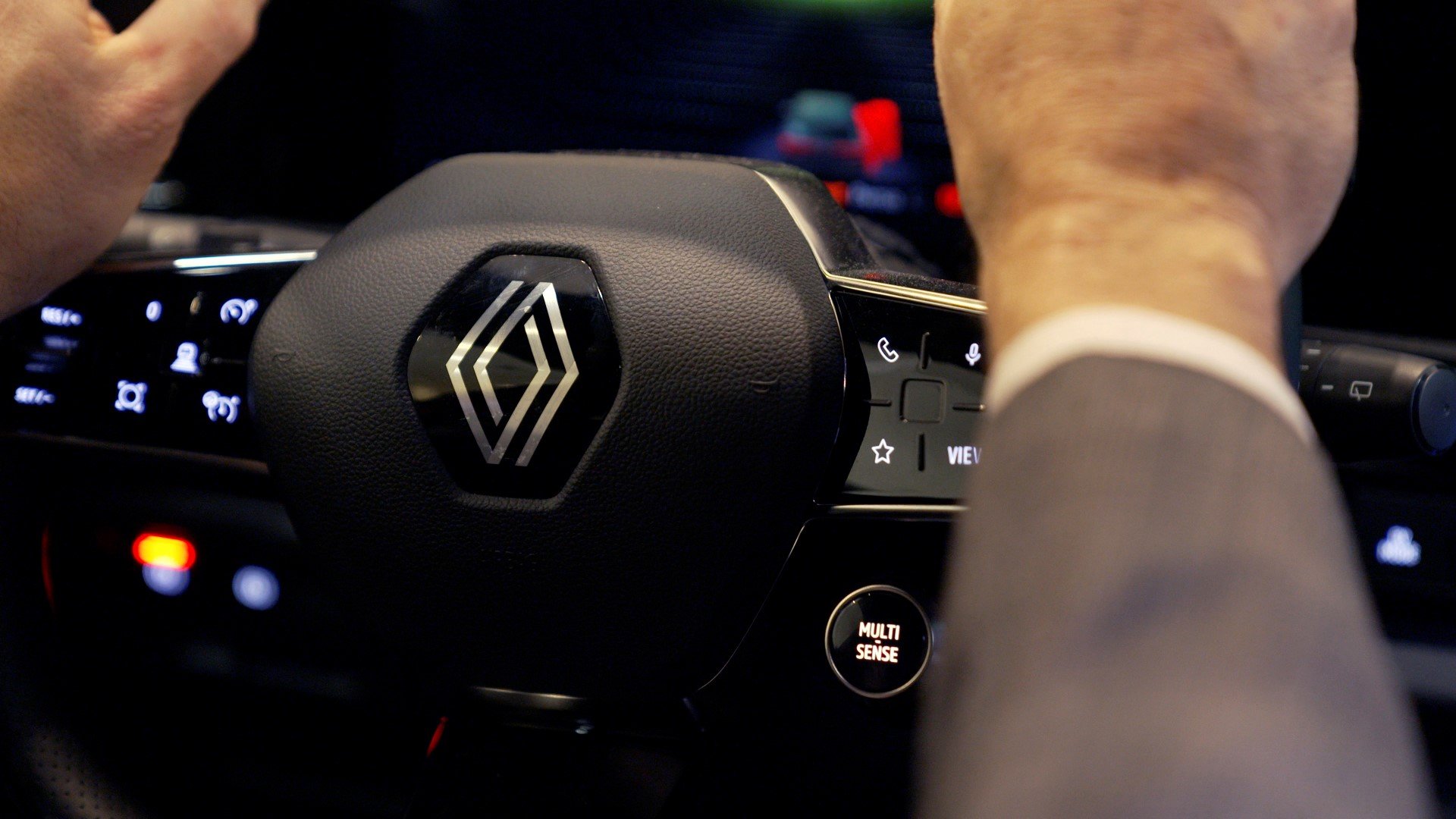 Renault Austral: Η δύναμη στην άκρη των δαχτύλων του οδηγού