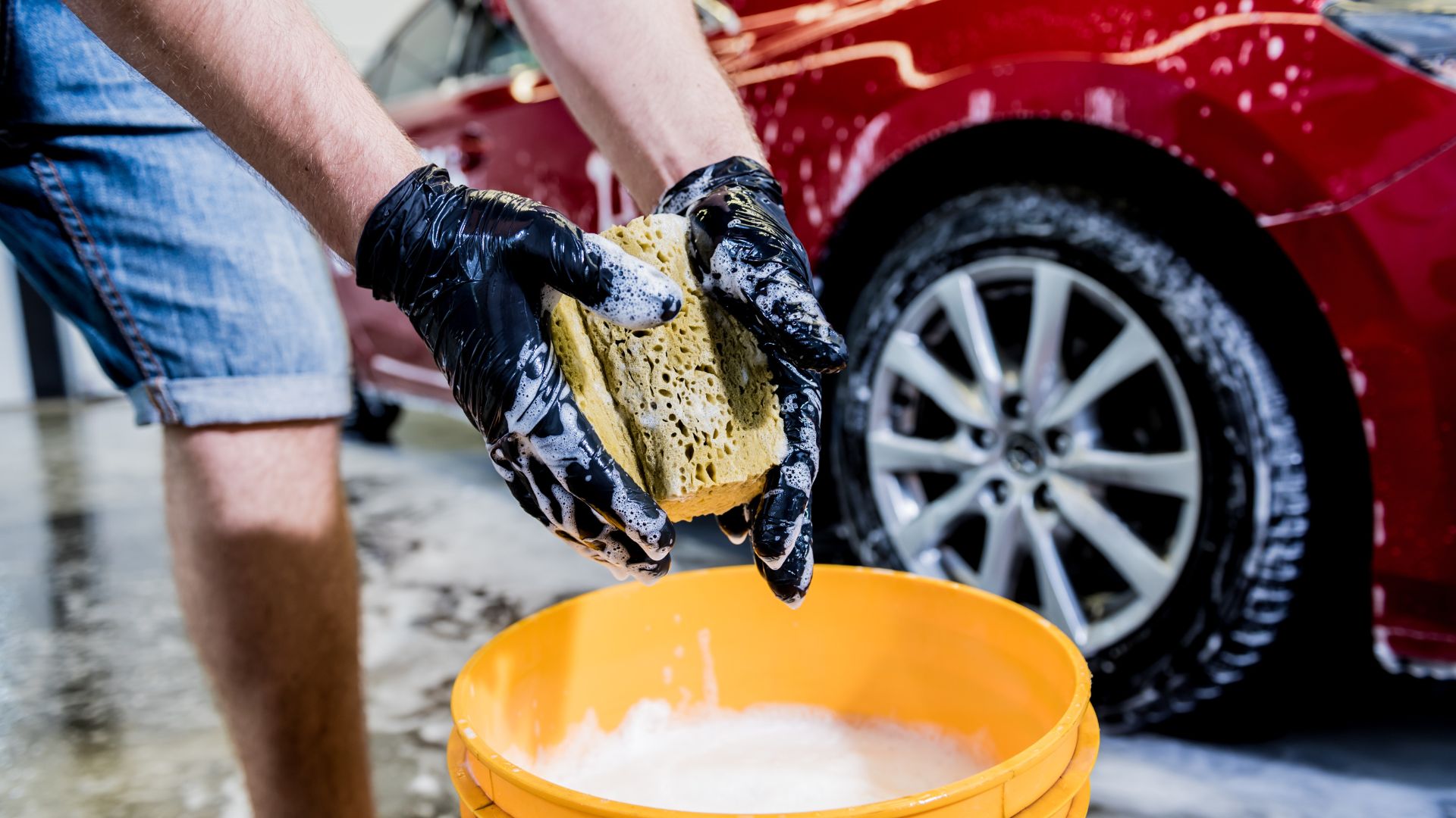 Πρόστιμο για το πλύσιμο αυτοκινήτου στο δρόμο;