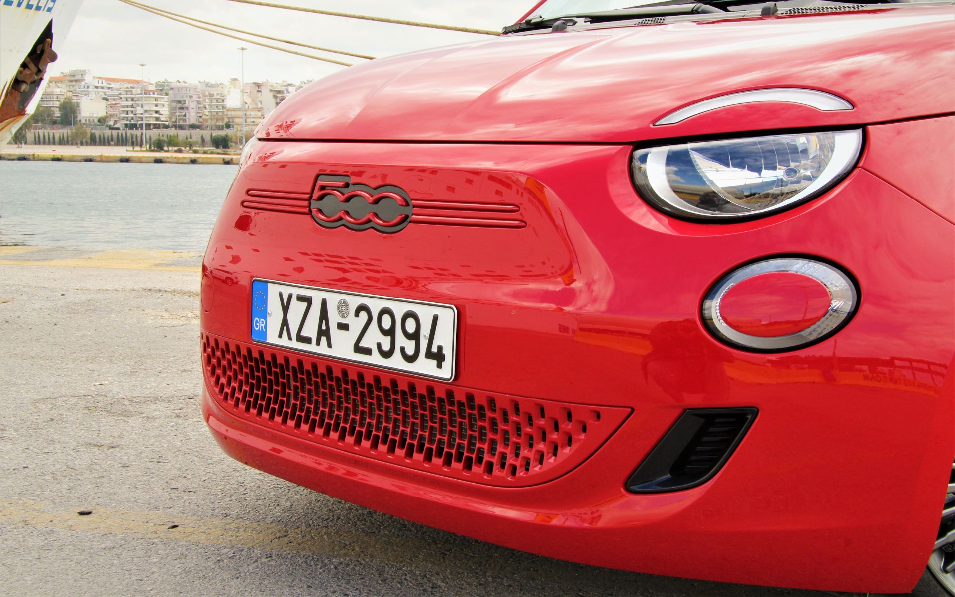 Test Drive || Fiat 500e RED 42 kWh: Ηλεκτρο-μαγνήτης!