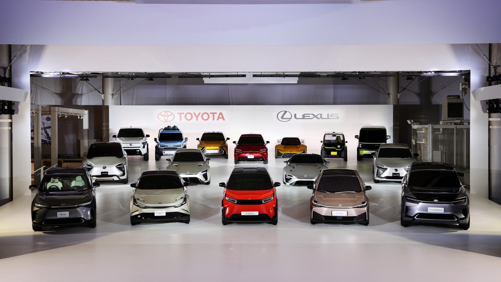 Η Toyota ετοιμάζει «ηλεκτρική» επέλαση
