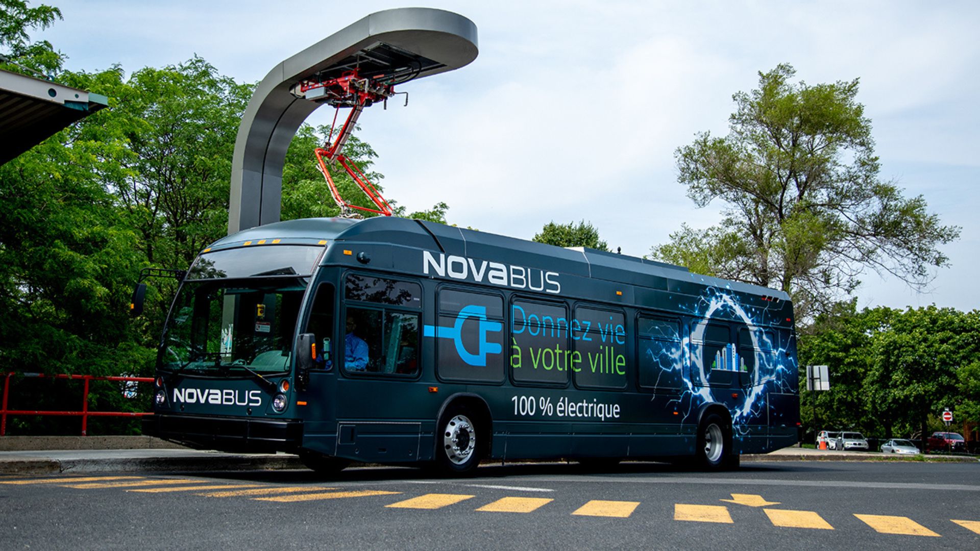 Η Nova Bus θα «ηλεκτρίσει» τη συγκοινωνία στο Κεμπέκ