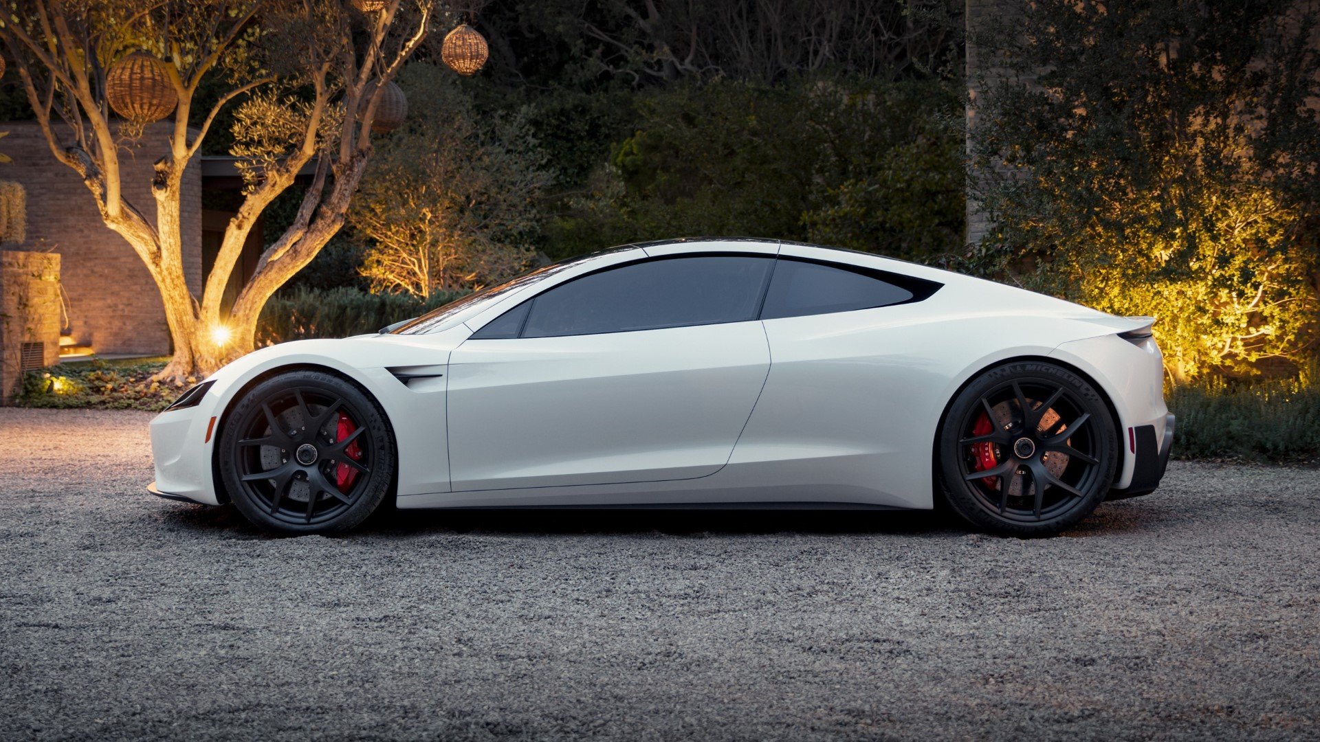 Έλον Μασκ: Το Tesla Roadster έρχεται… μάλλον το 2024