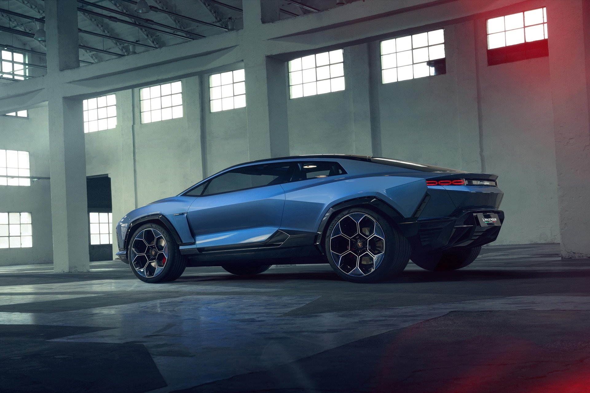 Lamborghini Lanzador: Η πρώτη ηλεκτρική Lambo δεν αστειεύεται!
