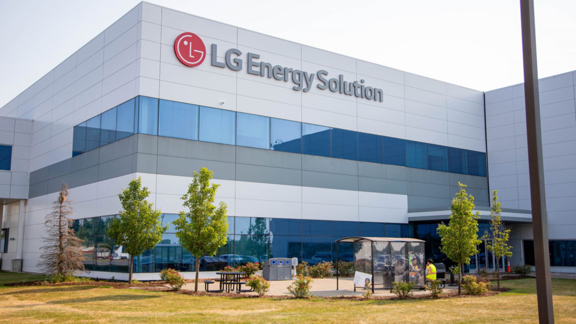 Η Toyota θα χρησιμοποιεί τις μπαταρίες της LG Energy