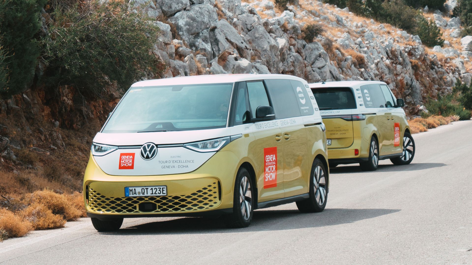 Tour d’Excellence: Ένα απίστευτο ταξίδι για 2 Volkswagen ID. Buzz