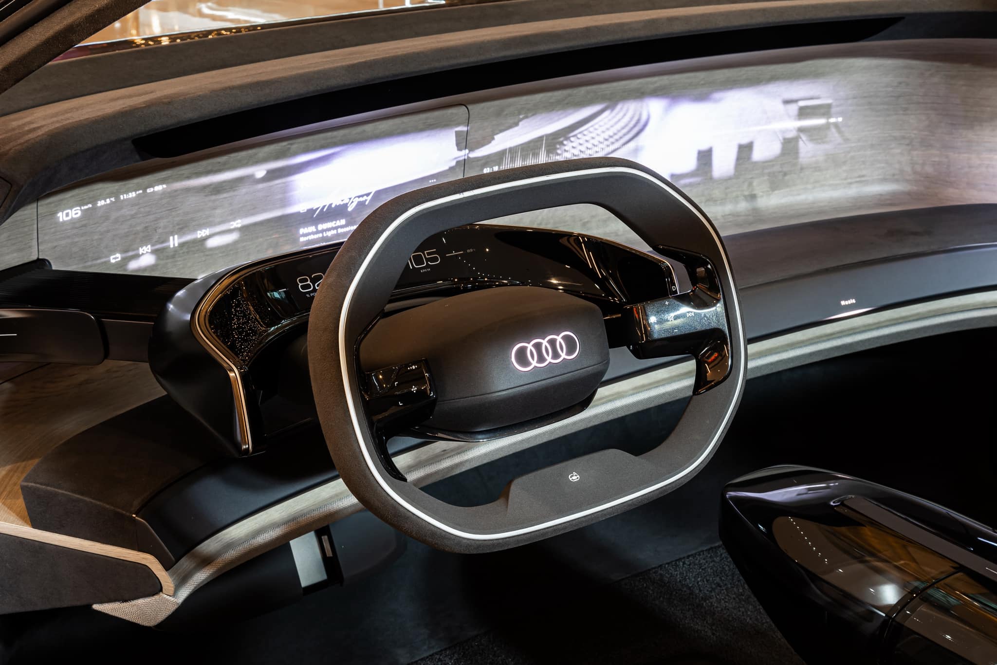 Audi grandsphere:Μέσα στο concept car