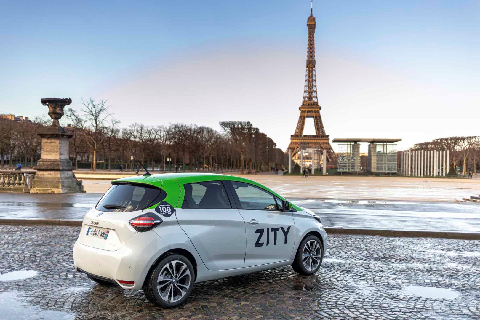 Γαλλία: Μέτρα για... τόνωση της αγοράς ηλεκτρικών αυτοκινήτων