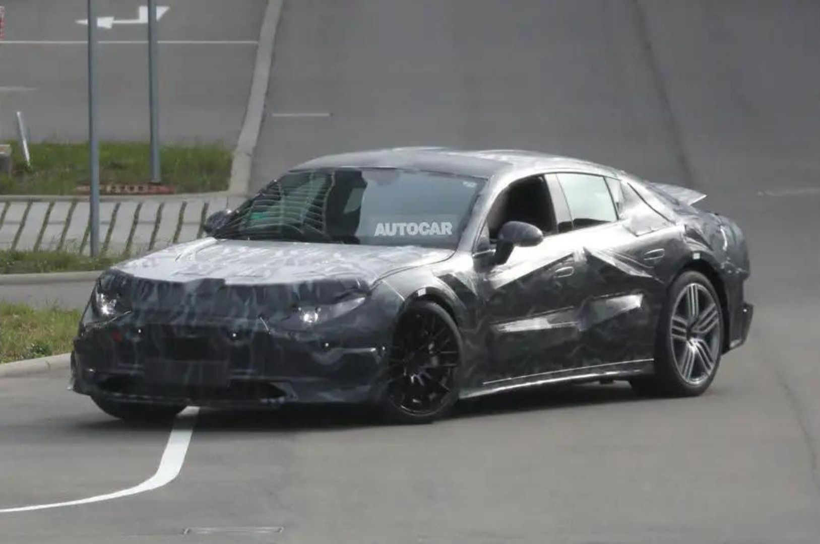 Mercedes-AMG GT-4-Door: Έρχεται το 2025