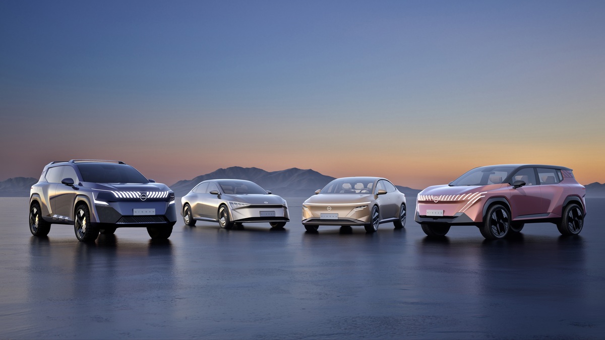 Nissan: 4 πρωτότυπα στο σαλόνι αυτοκινήτου στο Πεκίνο