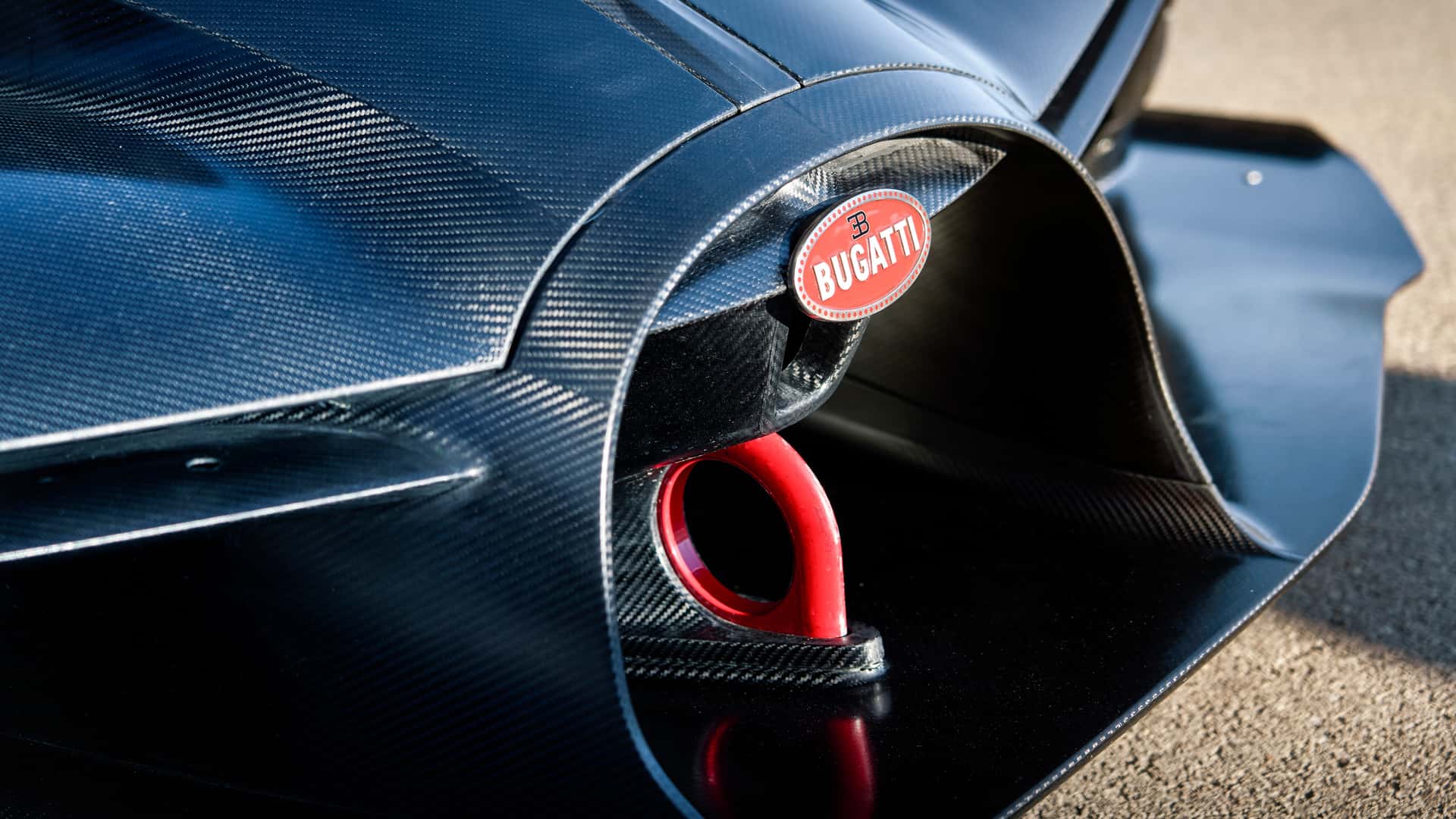 Bugatti Bolide: Είναι πιο γρήγορη από τη Formula 1;