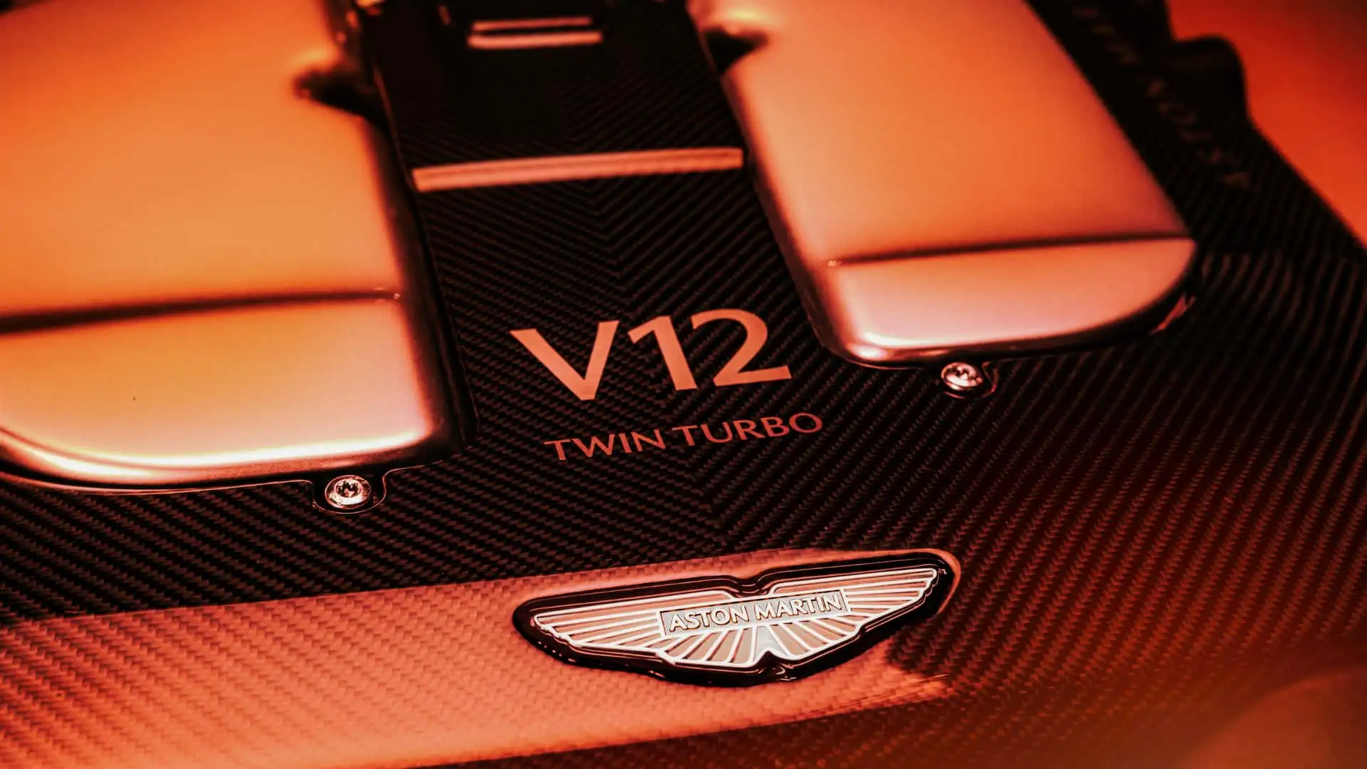 Aston Martin: νέος κινητήρας V-12 twin-turbo με ισχύ 824 ίππων!