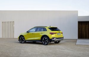 Audi: "Audi driving days" με highlight το πρώτο A3 allstreet