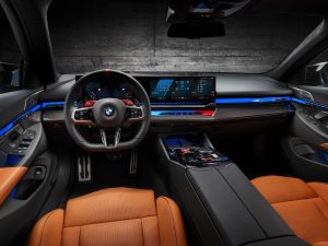 BMW M5: Νέα plug-in υβριδική με 727 ίππους