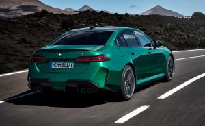 BMW M5: Νέα plug-in υβριδική με 727 ίππους