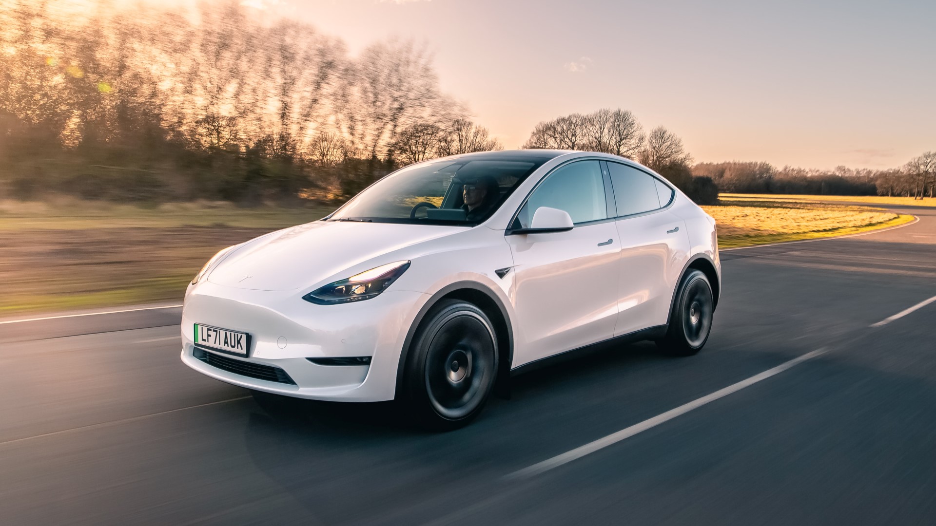 Tesla Model Y: Πούλησε 1,22 εκατομμύρια αυτοκίνητα το 2023