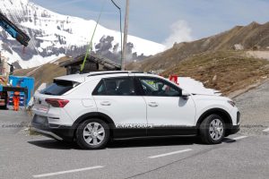 VW T-Roc Facelift: ανανέωση χωρίς εξάρσεις