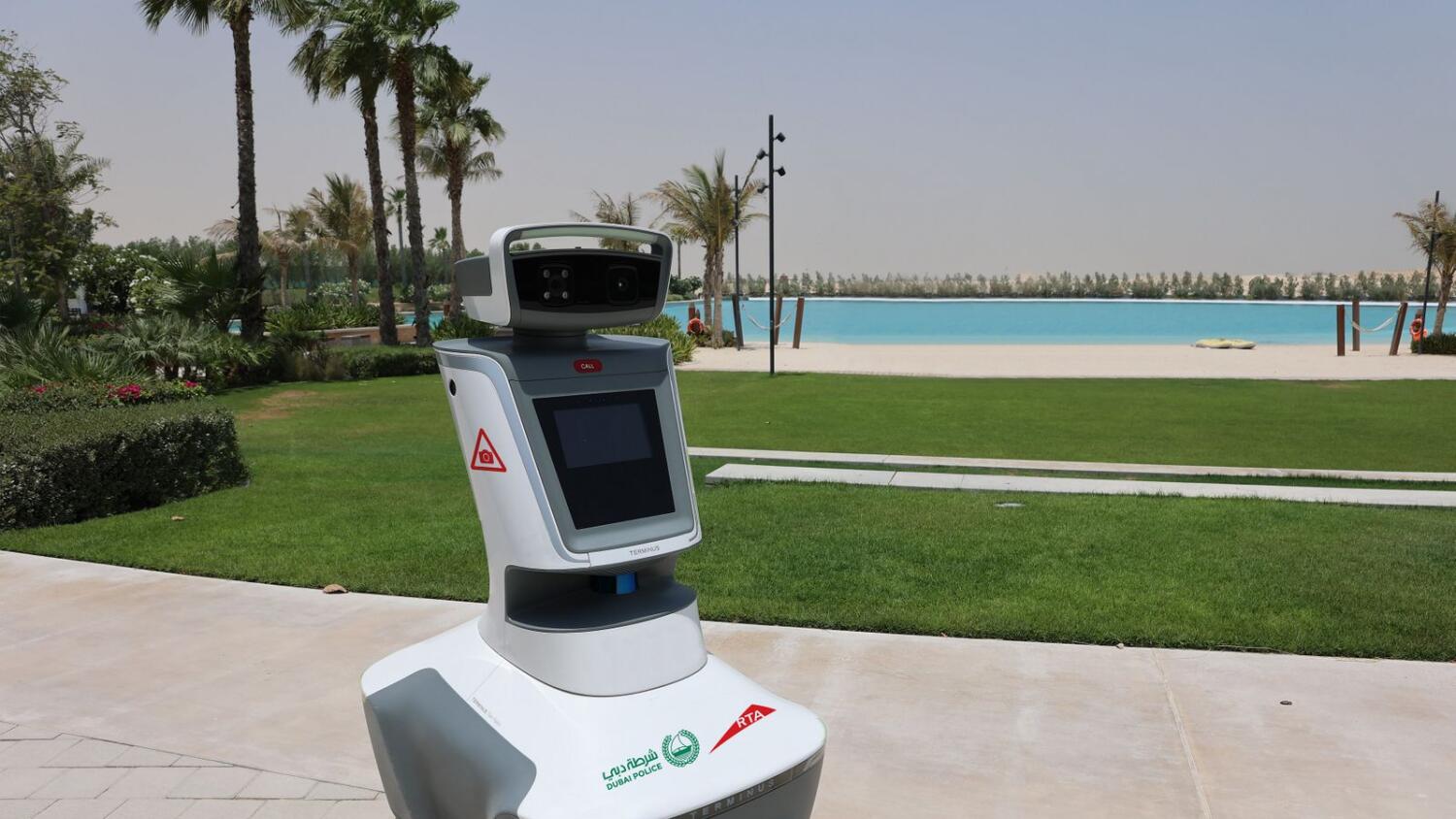 Ντουμπάι: Ρομπότ για τον εντοπισμό παραβιάσεων ηλεκτρονικών σκούτερ