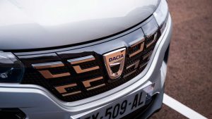 Dacia: Καινοτομεί με ένα «φρέσκο» επιχειρηματικό μοντέλο