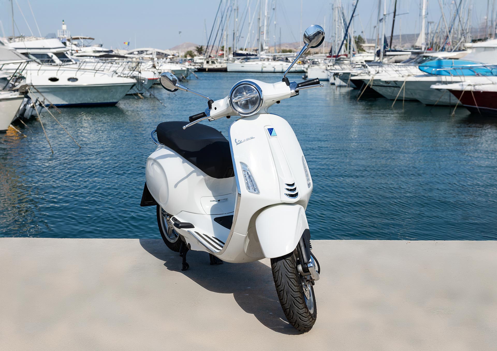 Test Ride || Vespa Primavera Elettrica: Στιλάτη και απoδοτική! 