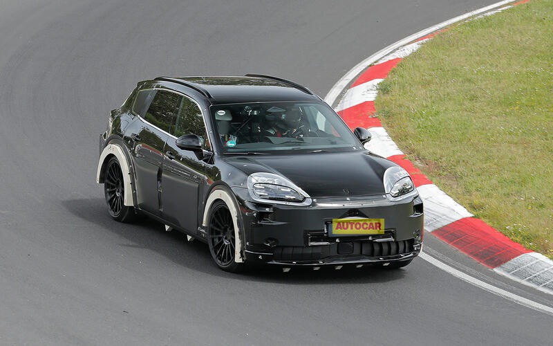 H ηλεκτρική Porsche Cayenne τεστάρεται στο Nürburgring