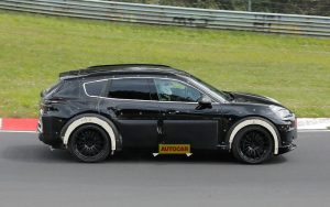 H ηλεκτρική Porsche Cayenne τεστάρεται στο Nürburgring