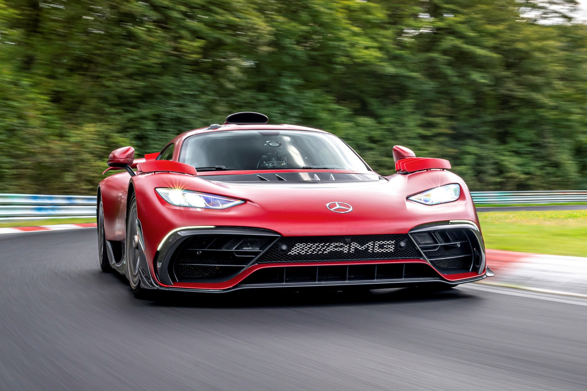 Το υβριδικό Mercedes-AMG One έκανε νέο ρεκόρ στο Nurburgring <p data-wpview-marker=