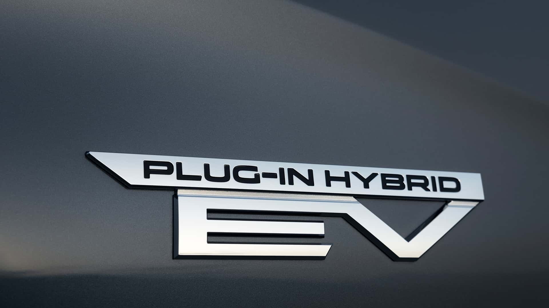 Το αναβαθμισμένο Mitsubishi Outlander PHEV κάνει ντεμπούτο με μεγαλύτερη μπαταρία και αυτονομία 844 χλμ