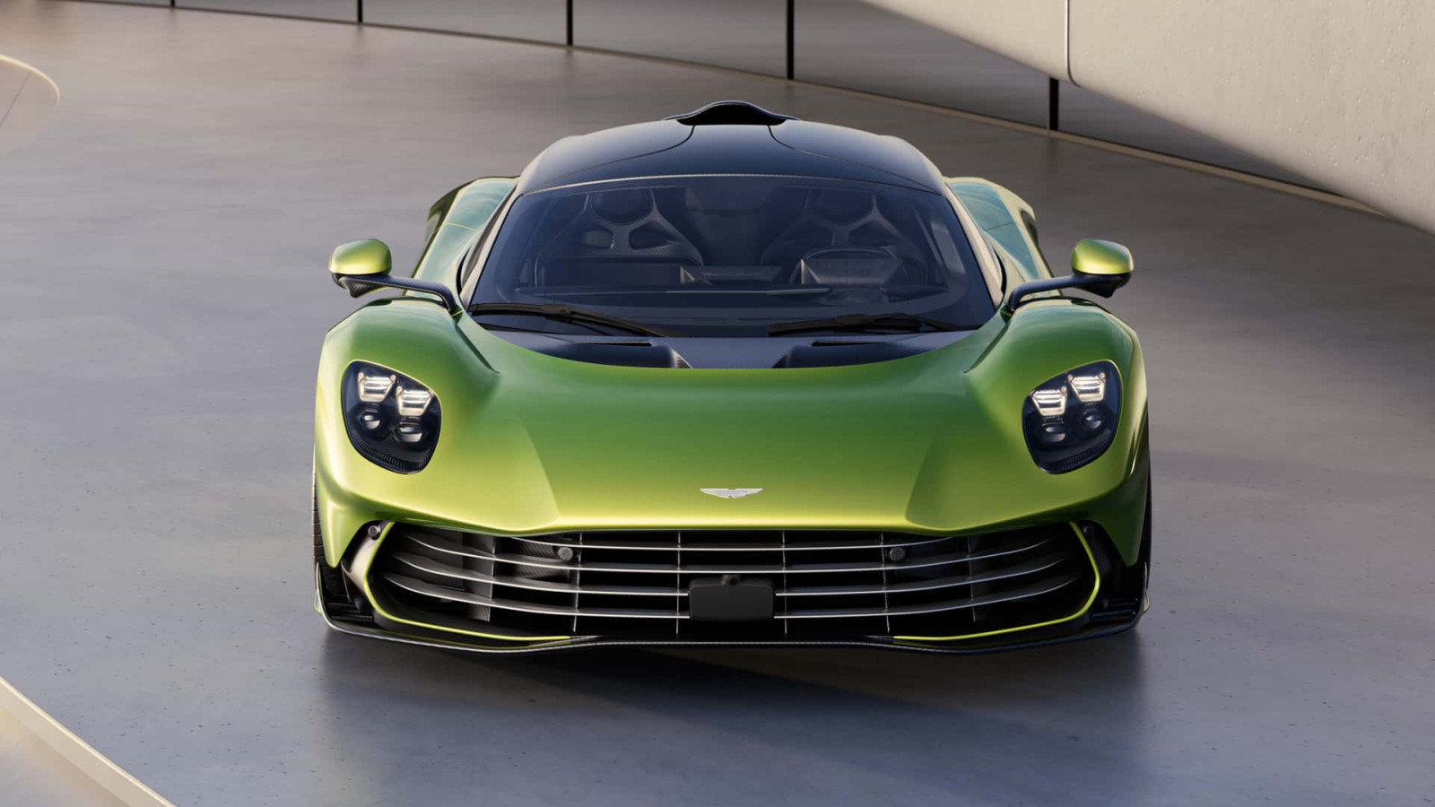 Η Aston Martin Valhalla Plug-in Hybrid έρχεται το 2025