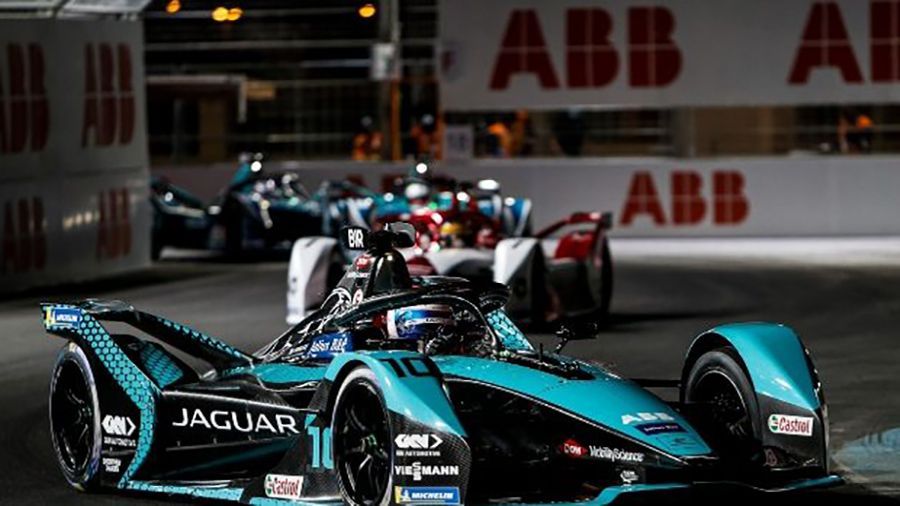 Η Formula E εισάγει το pit stop γρήγορης φόρτισης