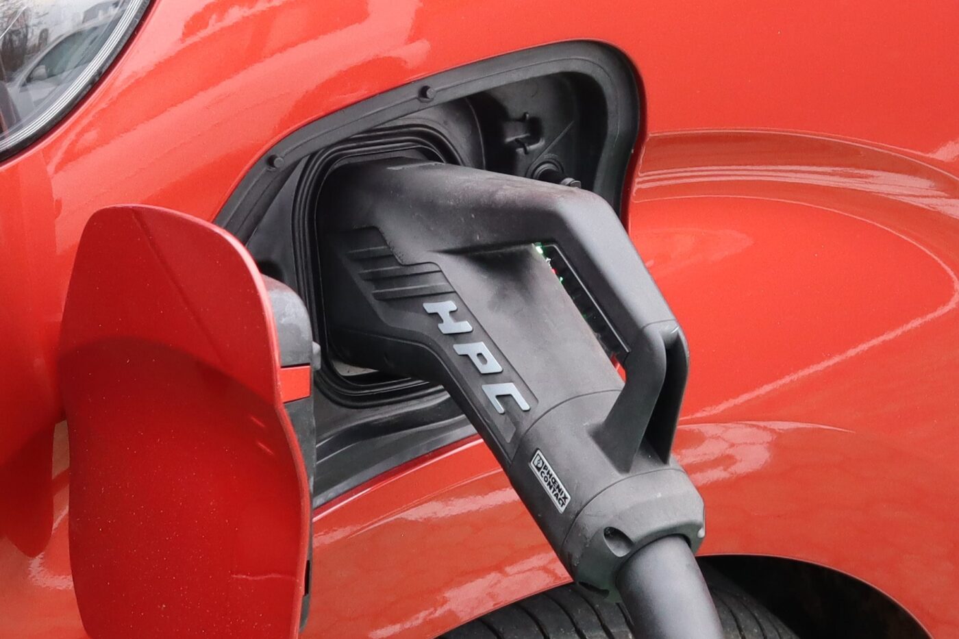 Rho Motion: Η παγκόσμια αγορά BEV και PHEV αυξήθηκε κατά 25%