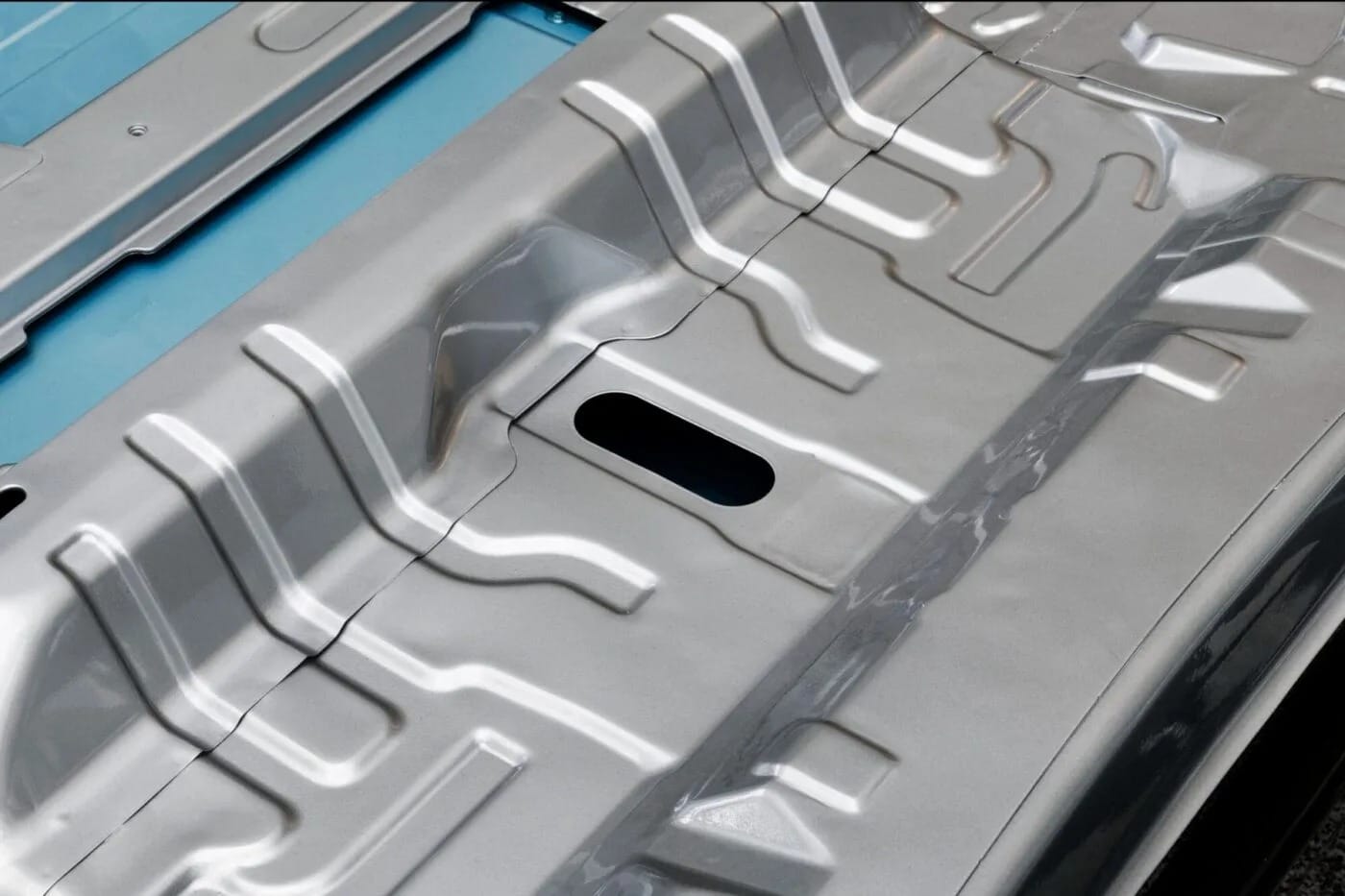 Η Renault βοηθά αποτελεσματικά στην κατάσβεση των πυρκαγιών της μπαταρίας