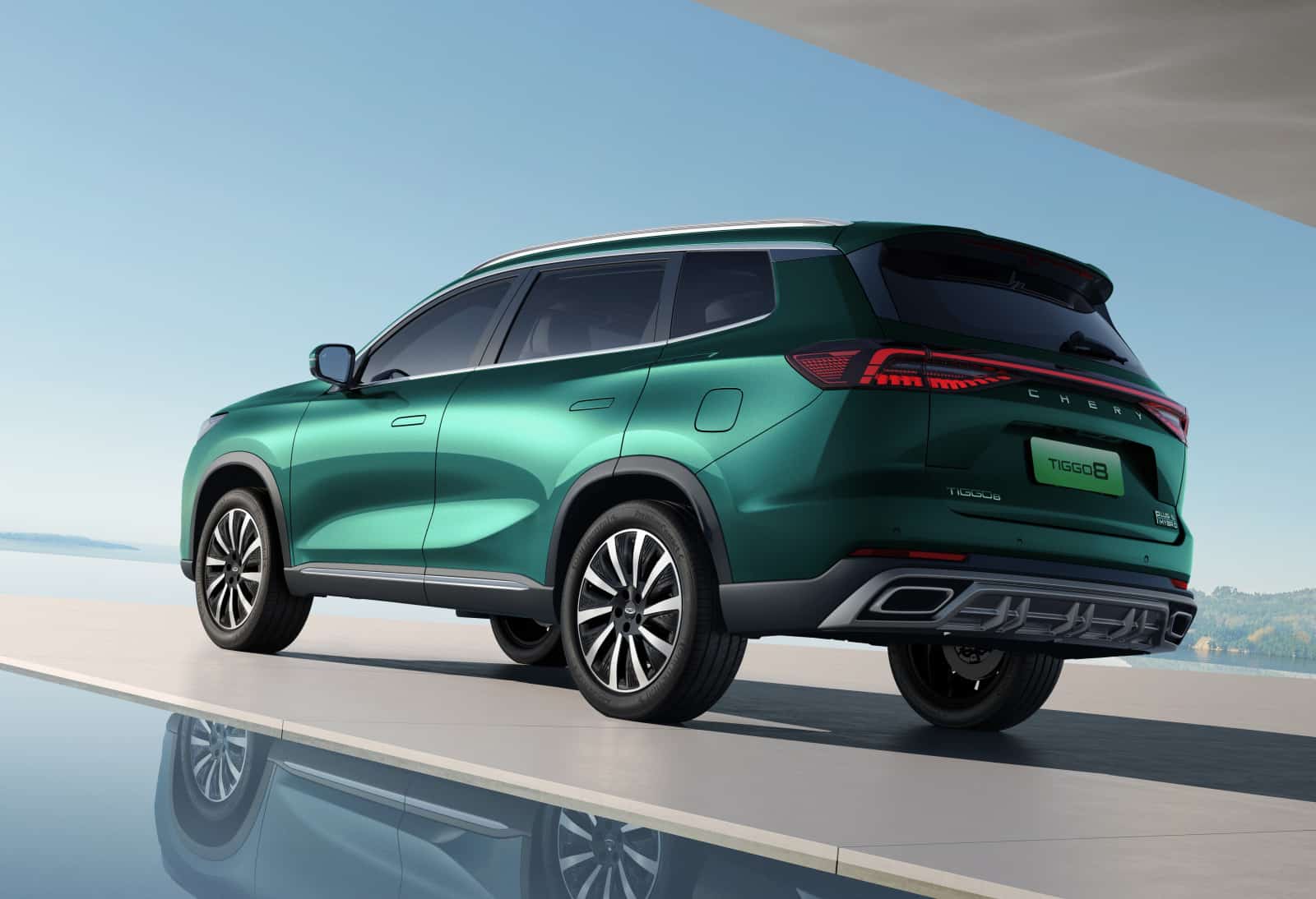 To Chery Tiggo 8 «αποβιβάζεται» στην Ευρώπη