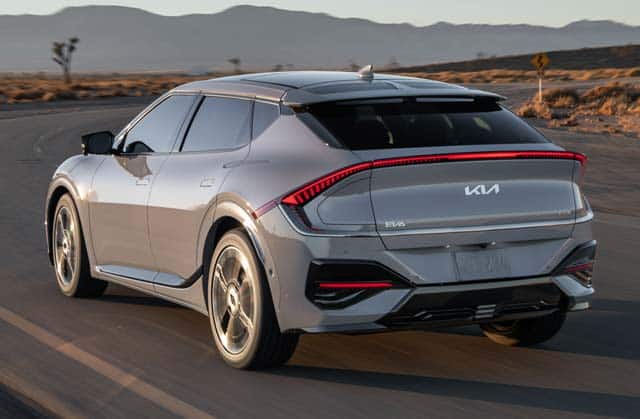 Νέο Kia EV6: Ριζική αναβάθμιση με φουτουριστικό design, high-tech cockpit και 641 ίππους!