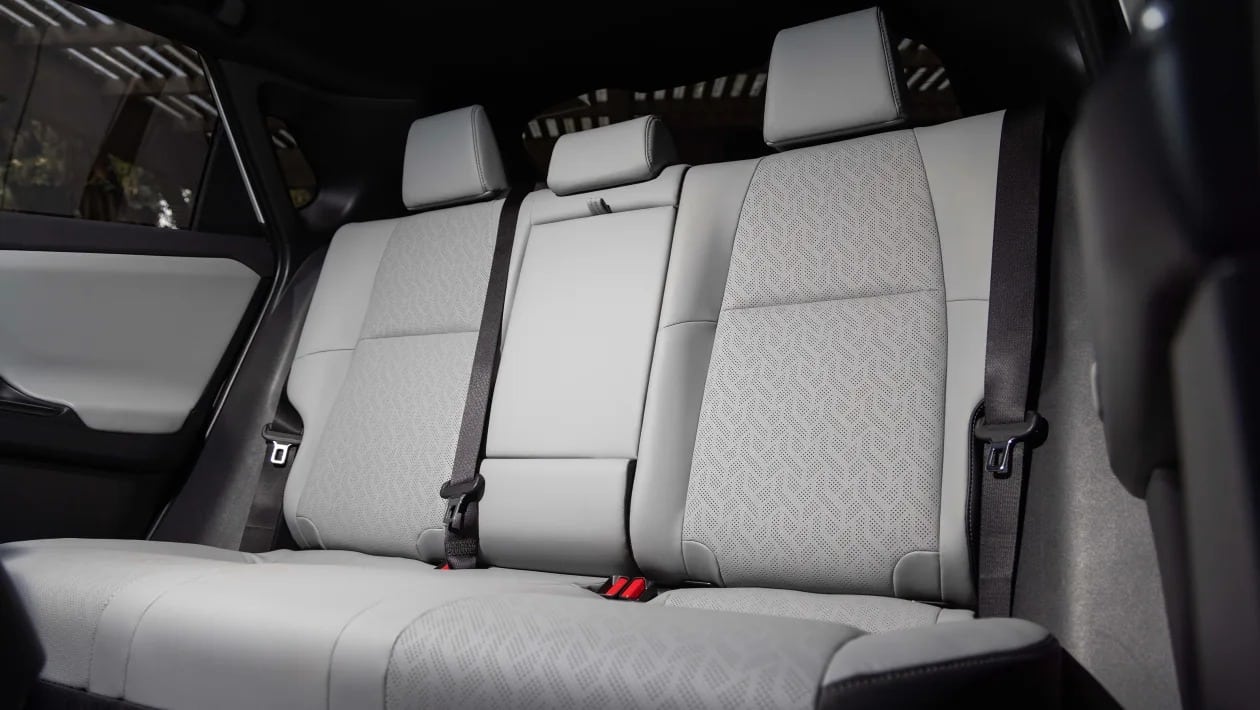 Το Solterra XT είναι εδώ και «πετάει» – Κάτω από 5'' για τα 0-100!