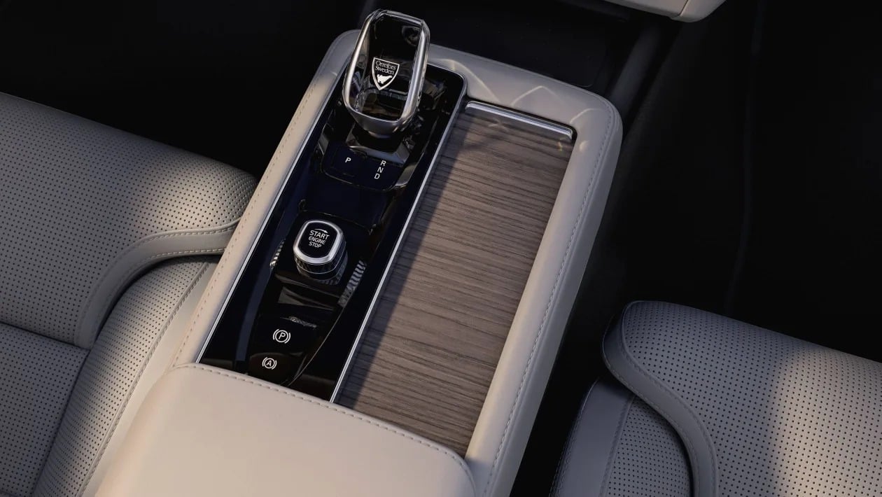 Νέο Volvo S90 Facelift: Υβριδική ανανέωση με premium τεχνολογία και κομψότερη σχεδίαση