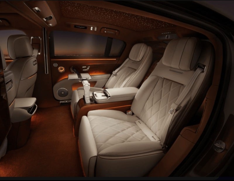 Πρώτες εικόνες από το εσωτερικό του πολυτελούς Maextro S800 της Huawei